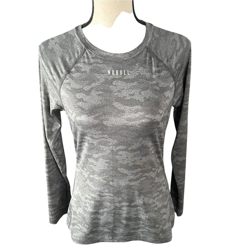 Nobull WOMEN'S Lightweights TEXTURED LONG SLEEVE TEE (Camo) Small womens